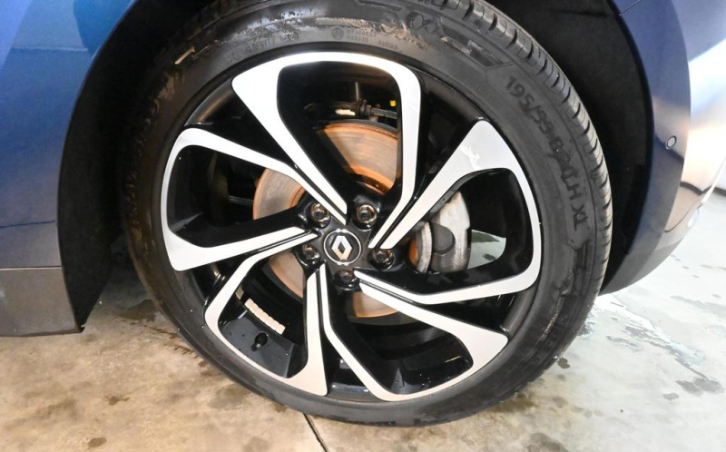 RENAULT Grand Scenic