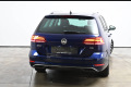 VOLKSWAGEN Golf SW