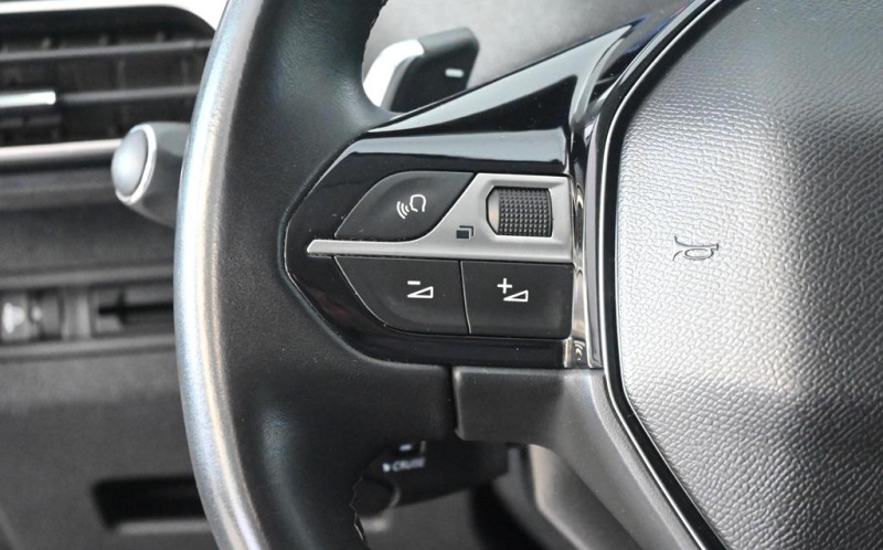 PEUGEOT 3008 PEUGEOT 3008