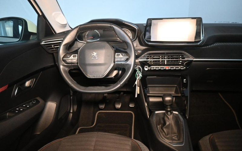 PEUGEOT 208 PEUGEOT 208