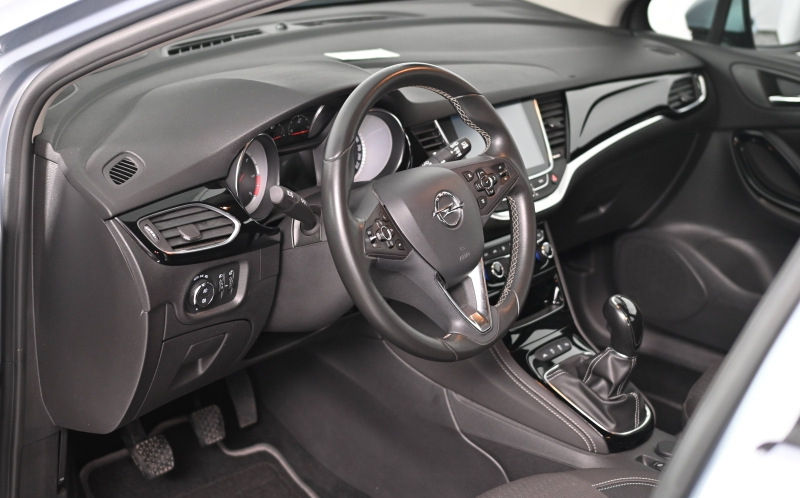 OPEL Astra Sports Tourer