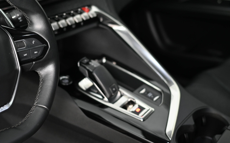 PEUGEOT 3008 PEUGEOT 3008