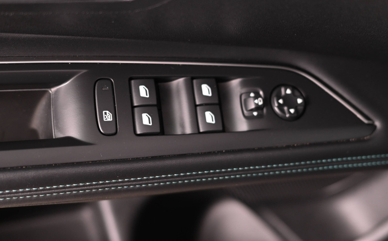 PEUGEOT 3008 PEUGEOT 3008