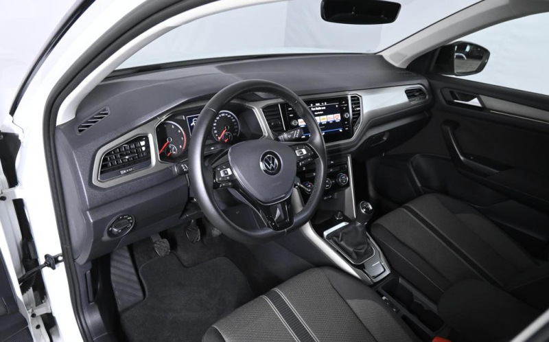 VOLKSWAGEN T-Roc VOLKSWAGEN T-Roc