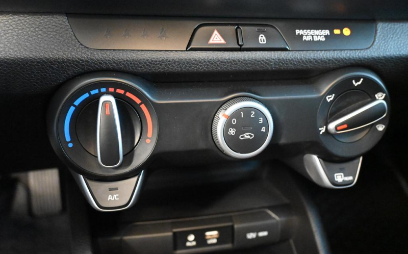 KIA Stonic KIA Stonic
