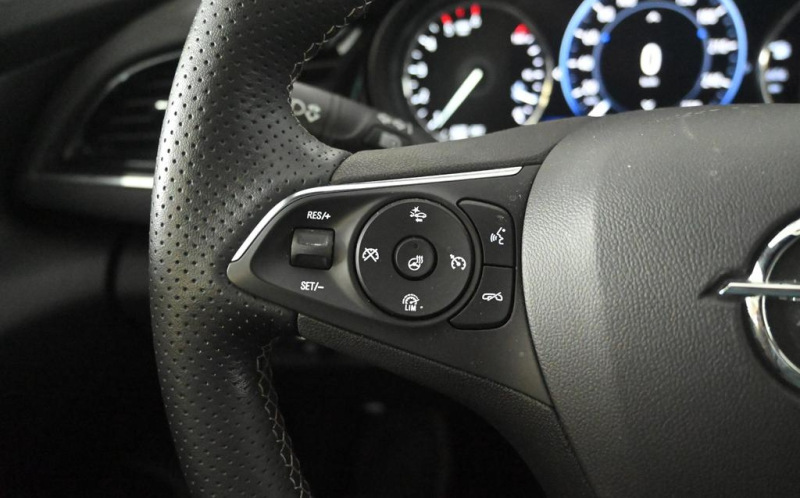 OPEL Insignia Grand Sport OPEL Insignia Grand Sport