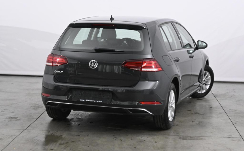 VOLKSWAGEN Golf VOLKSWAGEN Golf