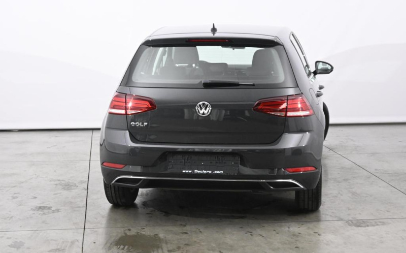 VOLKSWAGEN Golf VOLKSWAGEN Golf