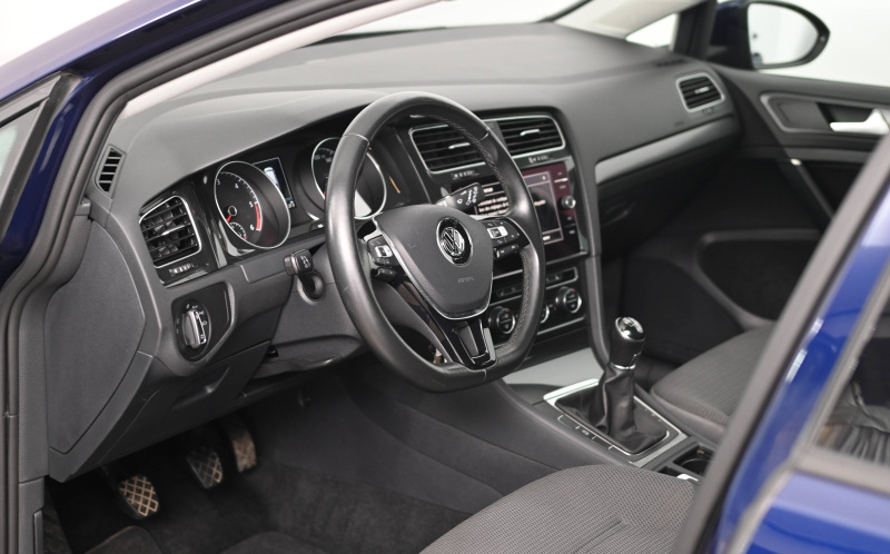 VOLKSWAGEN Golf SW VOLKSWAGEN Golf SW