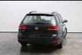 VOLKSWAGEN Golf SW