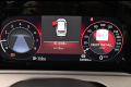 VOLKSWAGEN Golf SW