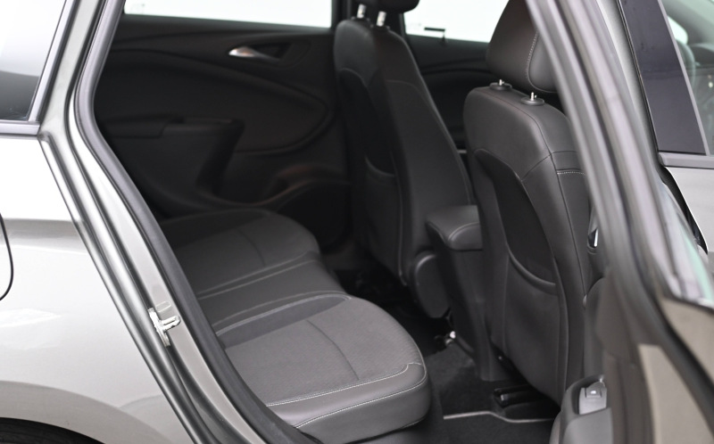 OPEL Astra Sports Tourer