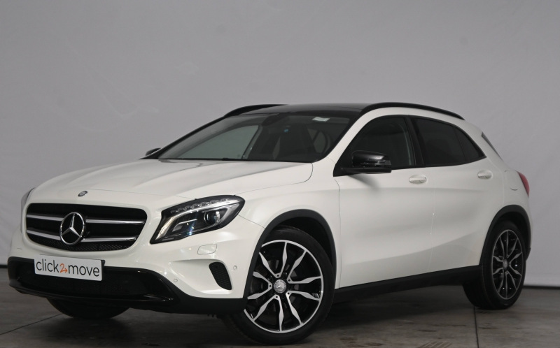 MERCEDES-BENZ GLA