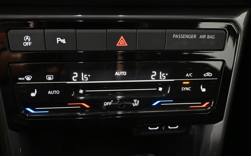 VOLKSWAGEN T-Cross VOLKSWAGEN T-Cross