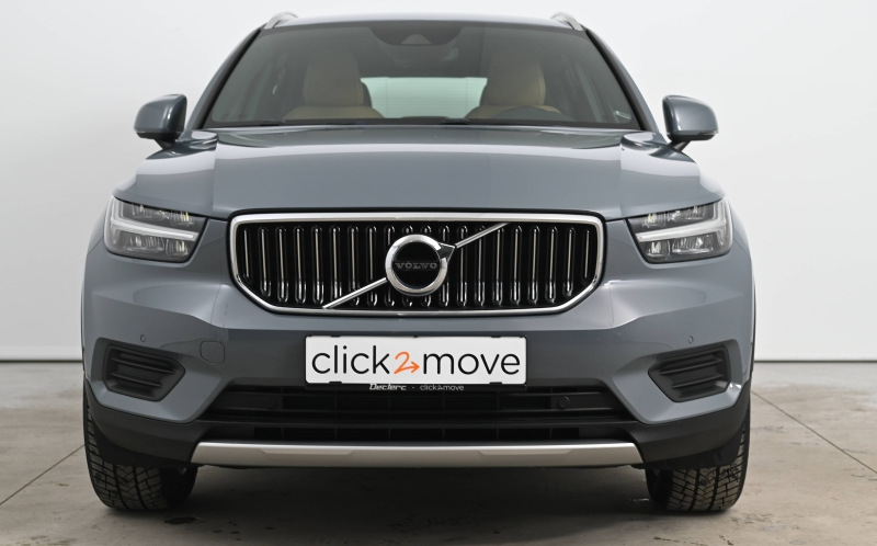 VOLVO XC40 VOLVO XC40