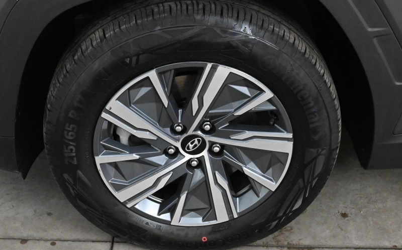 HYUNDAI Tucson HYUNDAI Tucson