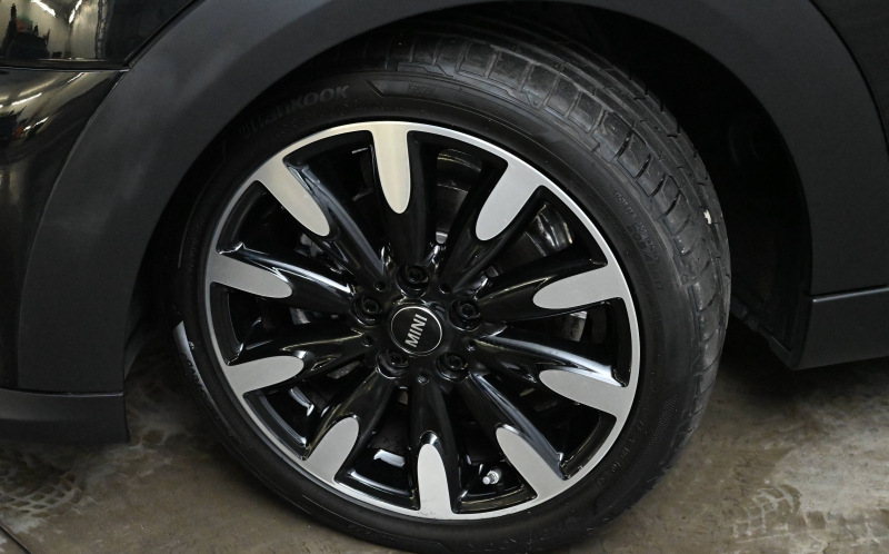 MINI Mini 5 Portes MINI Mini 5 Portes