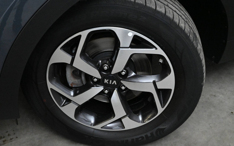 KIA Sportage KIA Sportage