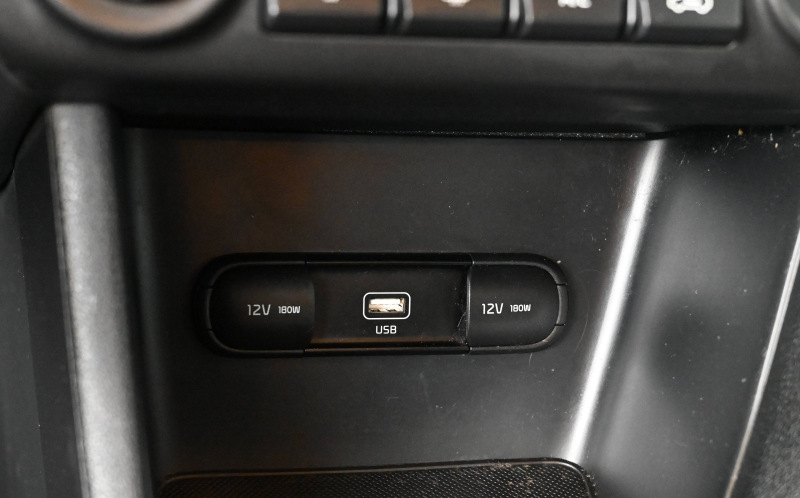 KIA Sportage KIA Sportage