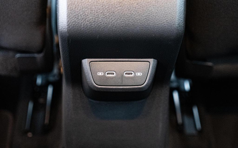 VOLKSWAGEN Polo VOLKSWAGEN Polo