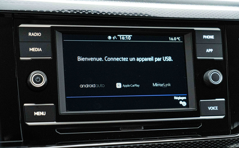 VOLKSWAGEN Taigo VOLKSWAGEN Taigo