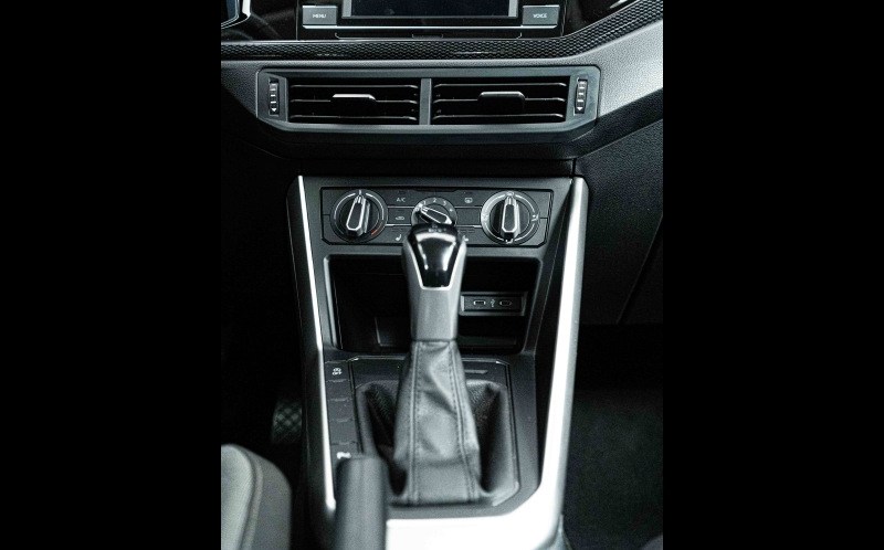 VOLKSWAGEN Taigo VOLKSWAGEN Taigo