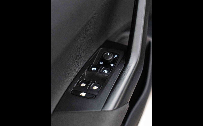 VOLKSWAGEN Taigo VOLKSWAGEN Taigo