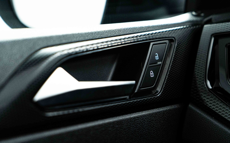 VOLKSWAGEN Taigo VOLKSWAGEN Taigo