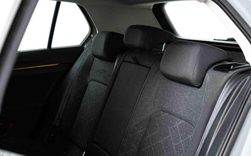 VOLKSWAGEN Golf VOLKSWAGEN Golf