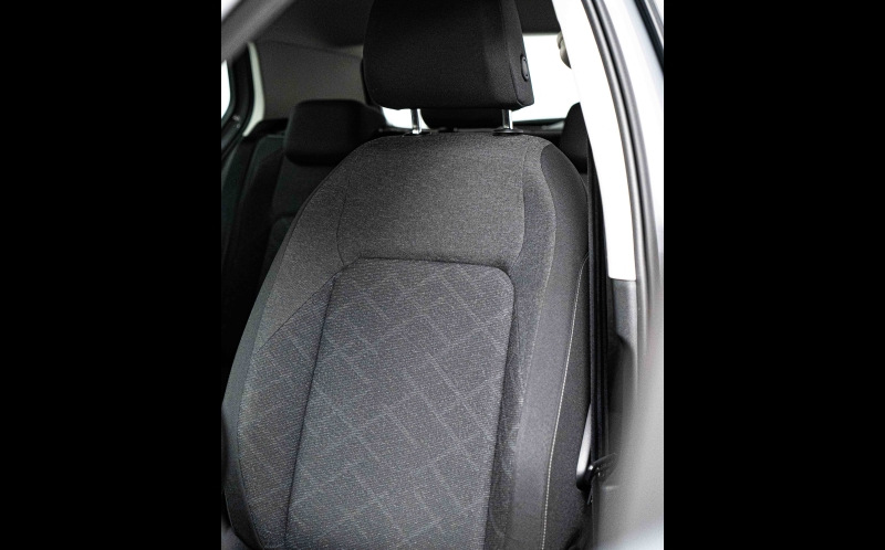 VOLKSWAGEN Golf VOLKSWAGEN Golf