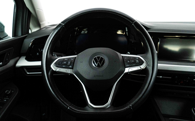 VOLKSWAGEN Golf VOLKSWAGEN Golf