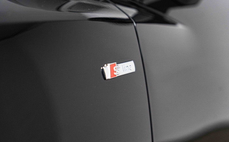 AUDI Q3 Sportback AUDI Q3 Sportback
