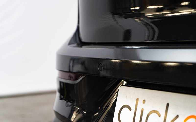 VOLKSWAGEN Golf VOLKSWAGEN Golf