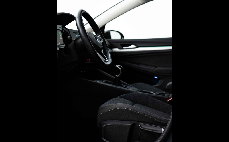 VOLKSWAGEN Golf VOLKSWAGEN Golf