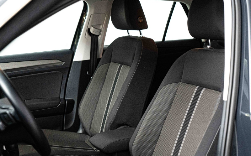 VOLKSWAGEN T-Roc VOLKSWAGEN T-Roc