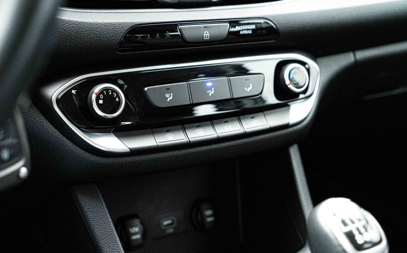 HYUNDAI i30 SW HYUNDAI i30 SW