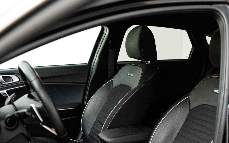 KIA ProCeed KIA ProCeed