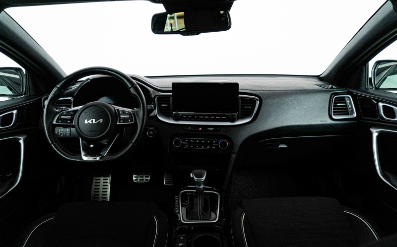 KIA ProCeed KIA ProCeed