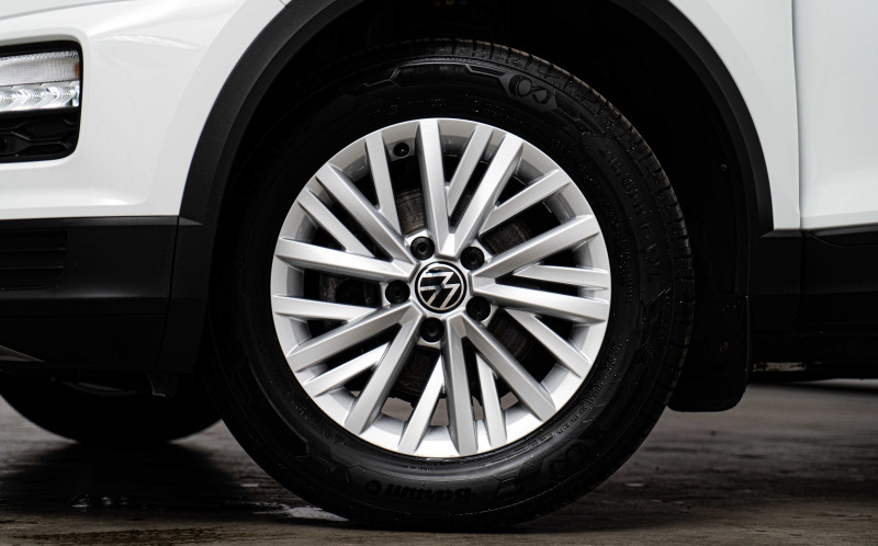 VOLKSWAGEN T-Roc VOLKSWAGEN T-Roc