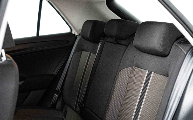 VOLKSWAGEN T-Roc VOLKSWAGEN T-Roc