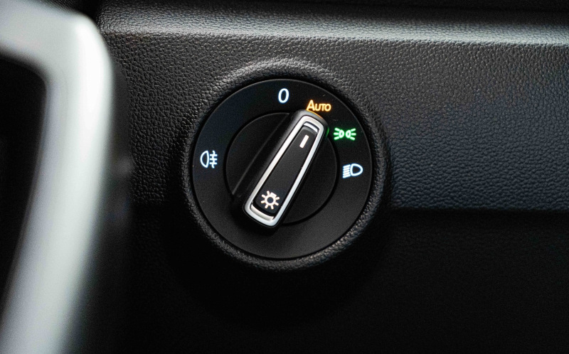 VOLKSWAGEN T-Roc VOLKSWAGEN T-Roc