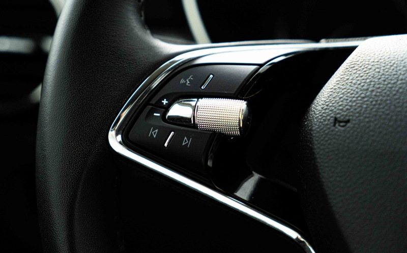 SKODA Fabia SKODA Fabia