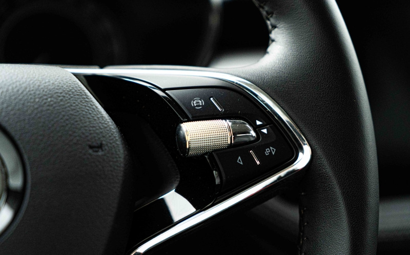 SKODA Fabia SKODA Fabia