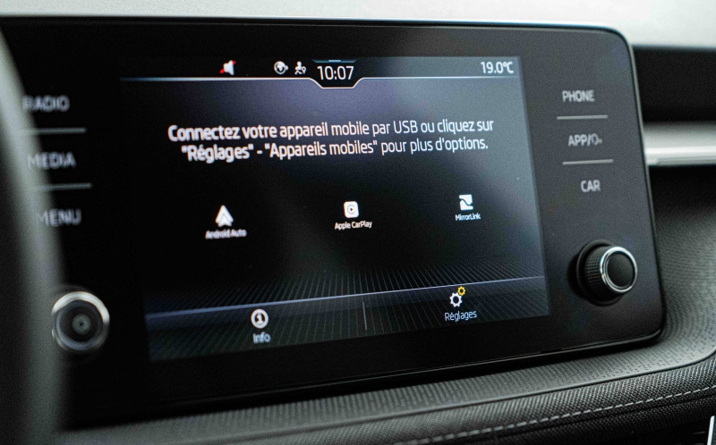 SKODA Fabia SKODA Fabia