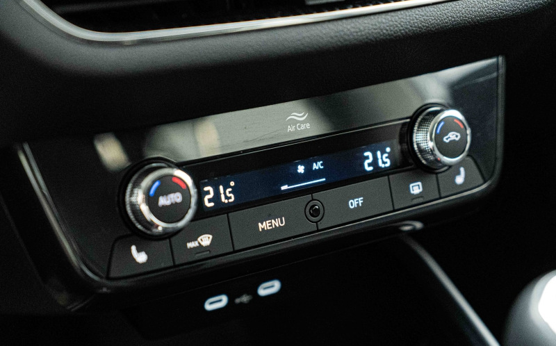 SKODA Fabia SKODA Fabia