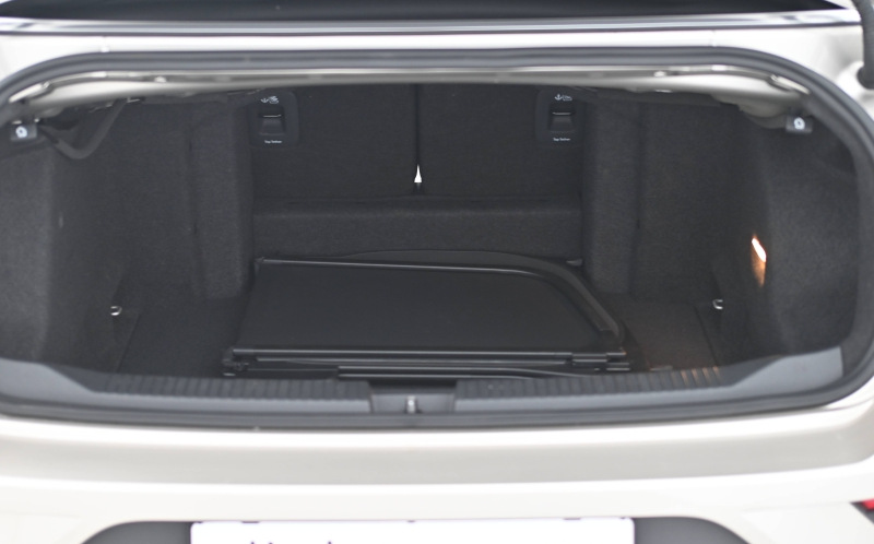 VOLKSWAGEN T-Roc Cabriolet