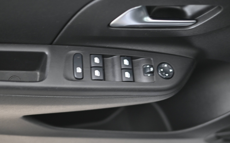 OPEL Corsa OPEL Corsa