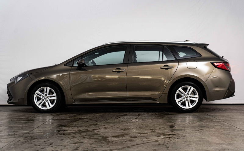 TOYOTA Corolla Touring Spt