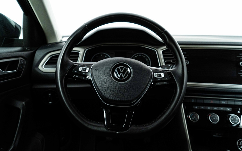 VOLKSWAGEN T-Roc VOLKSWAGEN T-Roc