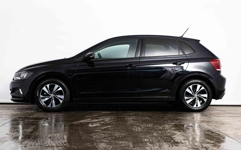 VOLKSWAGEN Polo VOLKSWAGEN Polo